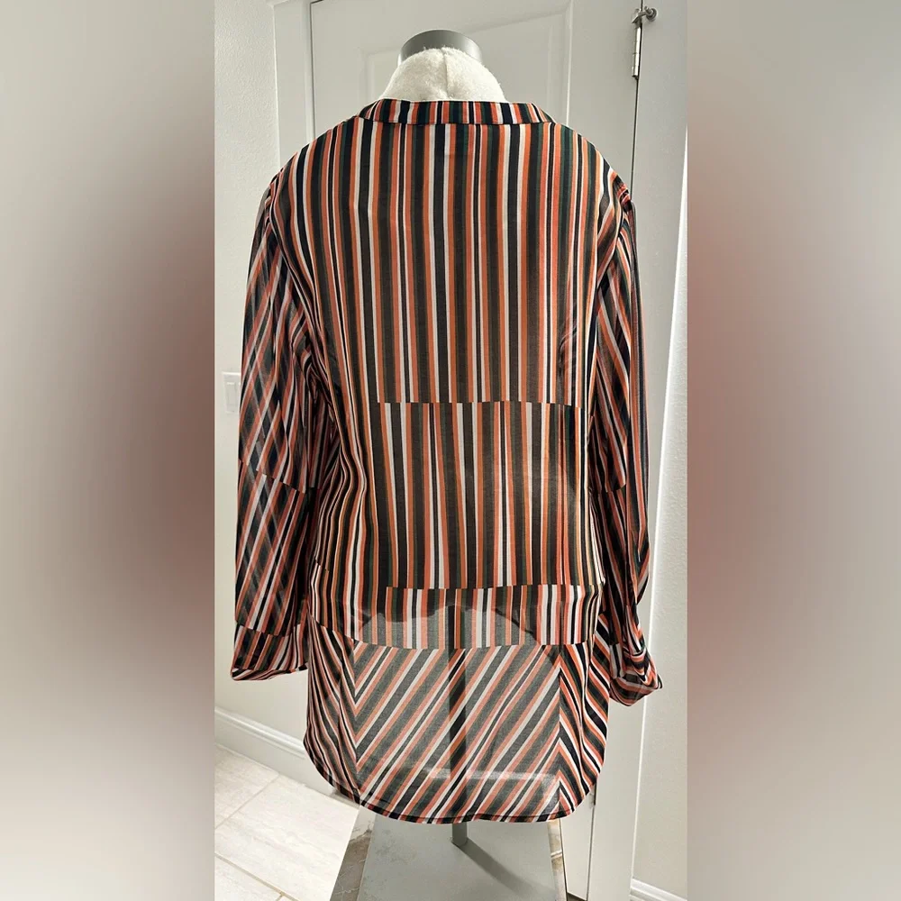 CAbi long sleeved, v-neck, striped sheer pullover‎ blouse. Navy, red, green. - Picture 4 of 12